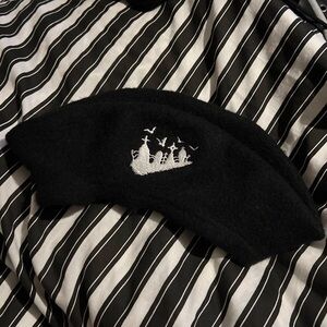 Hell bunny beret hat winter goth